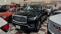 Infiniti QX80